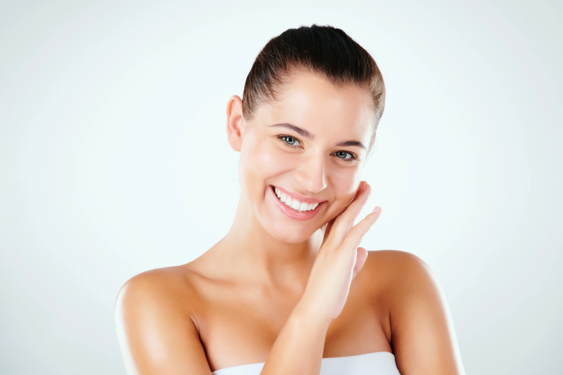 Sonic Dermaplaning: The Ultimate Guide