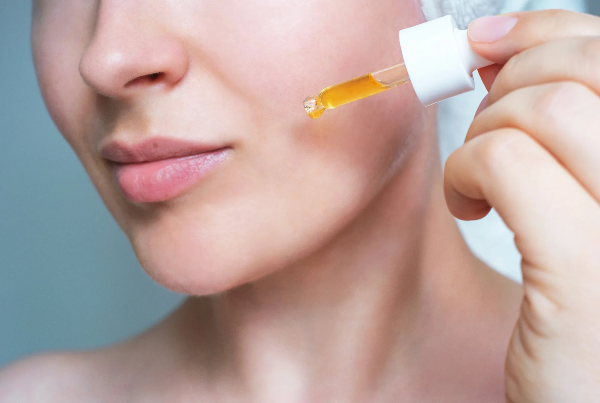 How to Choose the Best Serum After Dermaplaning