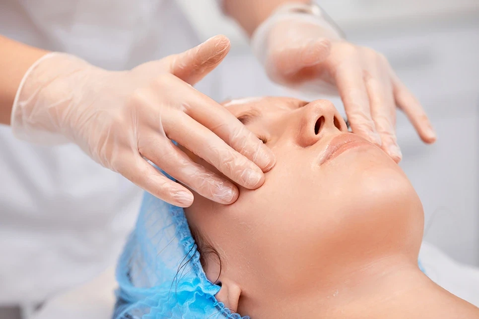 Types of Dermaplaning Blades