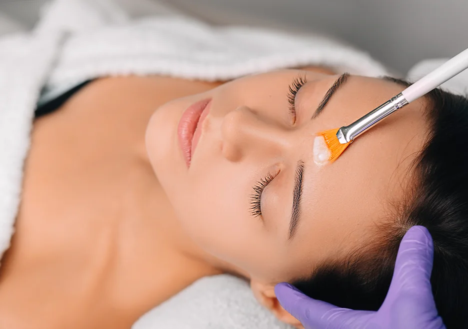 How Long to Stay Out of Direct Sunlight After Your Peel